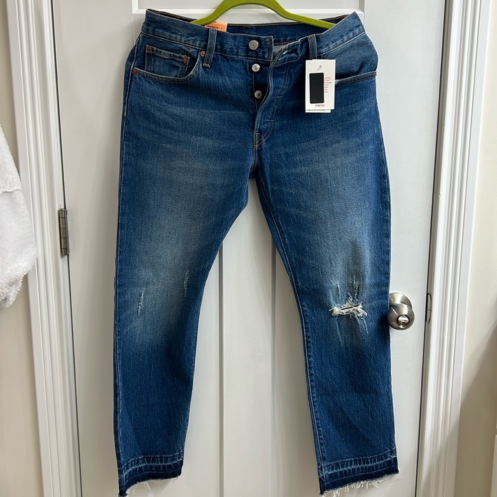 Levi’s straight leg jeans